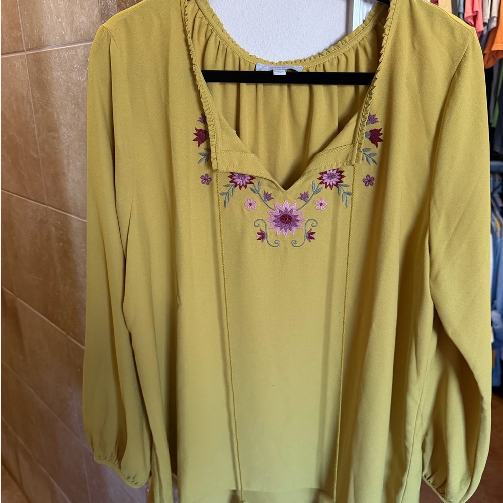 Daisy Fuentes Mustard Blouse with Floral Embroidery